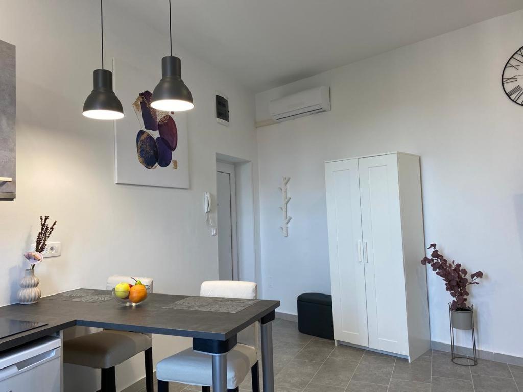 City Vibes Apartment Pula Exterior foto